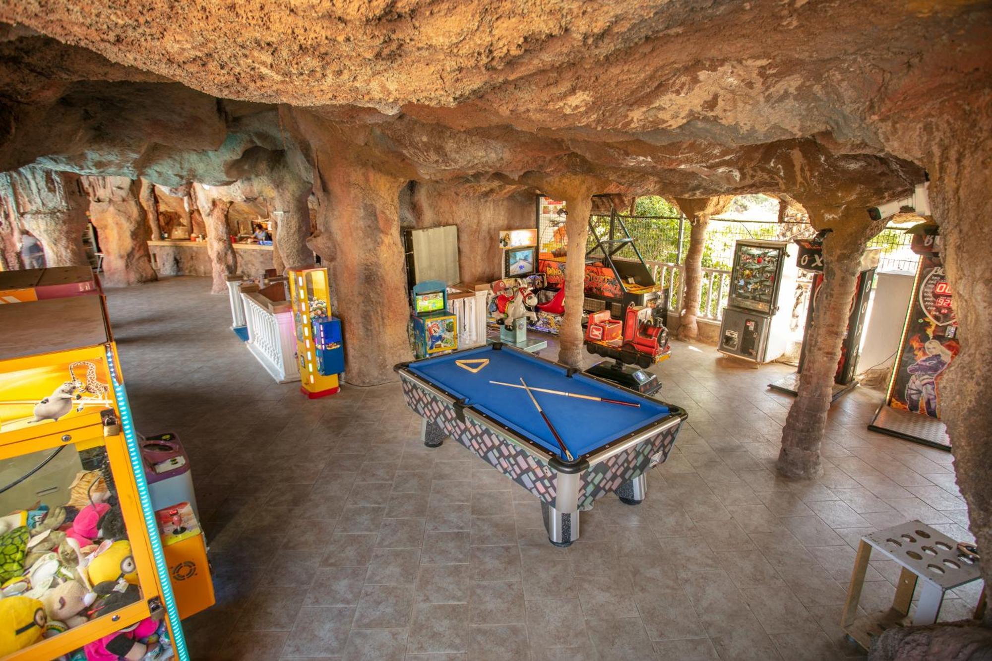 大水族馆公寓式酒店 马尔马里斯 外观 照片