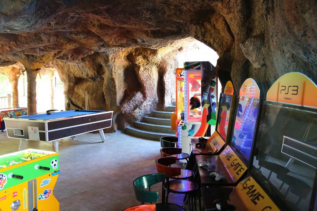 大水族馆公寓式酒店 马尔马里斯 外观 照片