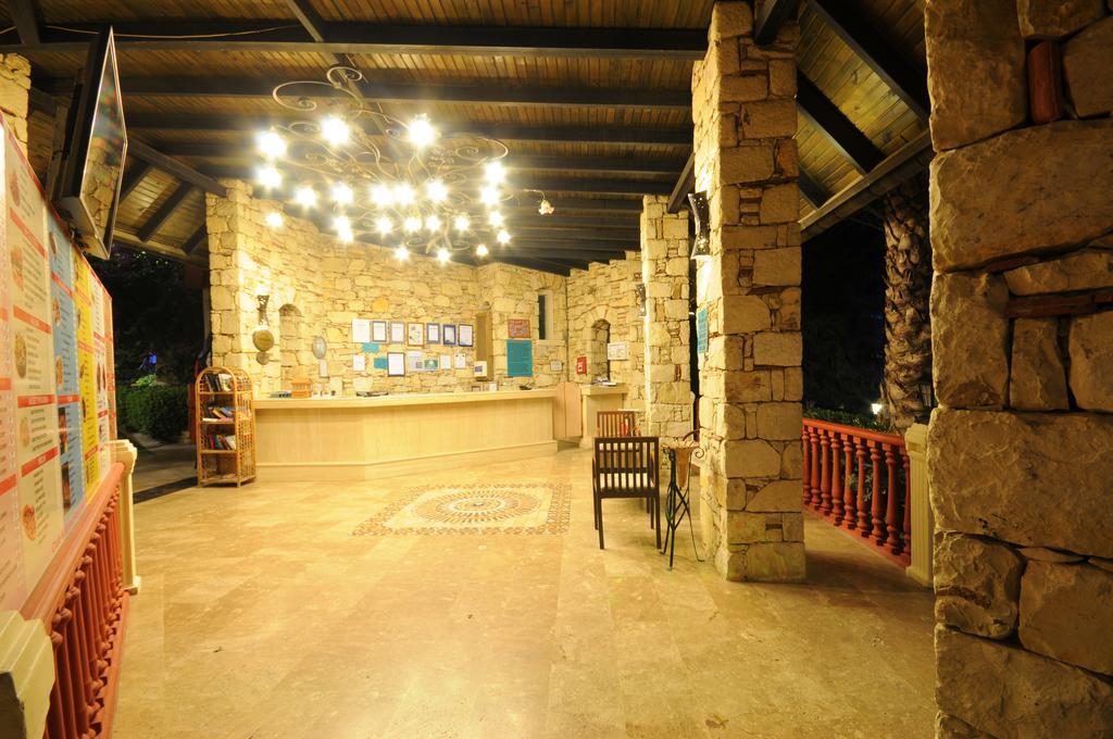 大水族馆公寓式酒店 马尔马里斯 外观 照片